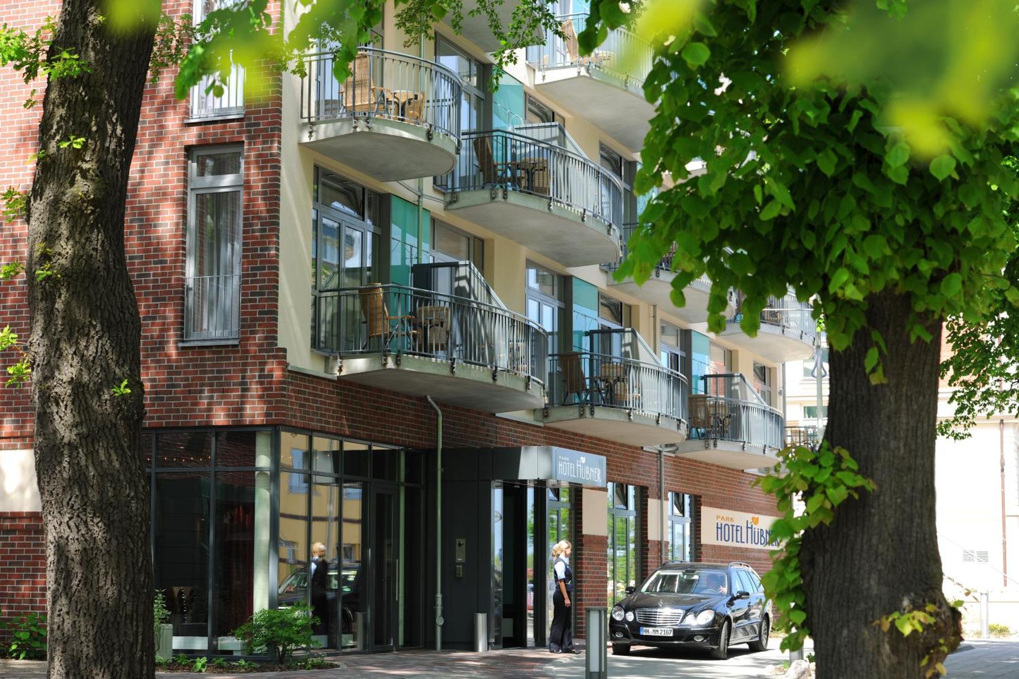 Park-Hotel Huebner 로스토크 외부 사진